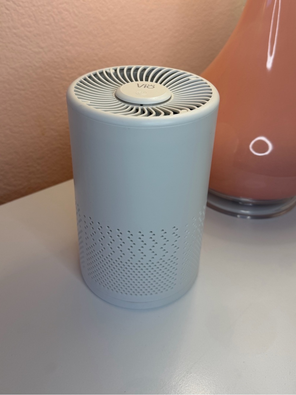 VIO Personal Air Purifier. USB Power Cord Included